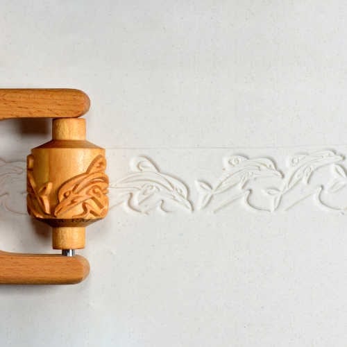 Medium Handle Roller