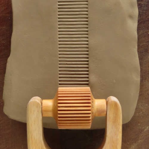 Medium Handle Roller