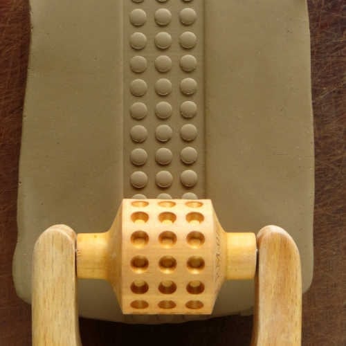 Medium Handle Roller