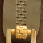 Medium Handle Roller